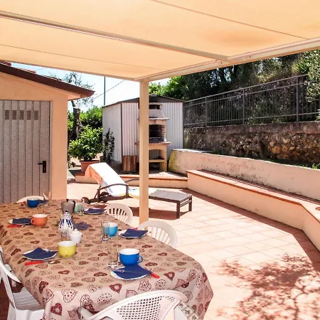 Semesterbostad Cristina-2 By Interhome Santa Lucia (Lucca)