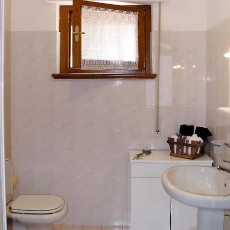 Cristina-2 By Interhome Santa Lucia (Lucca)